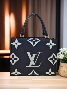 Premium Fashion Handbag – Stylish Shoulder Bag for Women