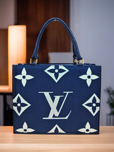 Premium Fashion Handbag – Stylish Shoulder Bag for Women