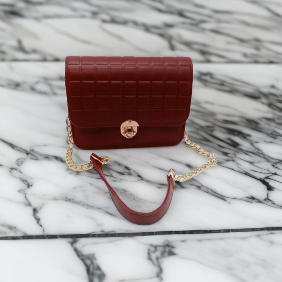 Elegant Checkered Tote – Luxury-Inspired Women’s Handbag