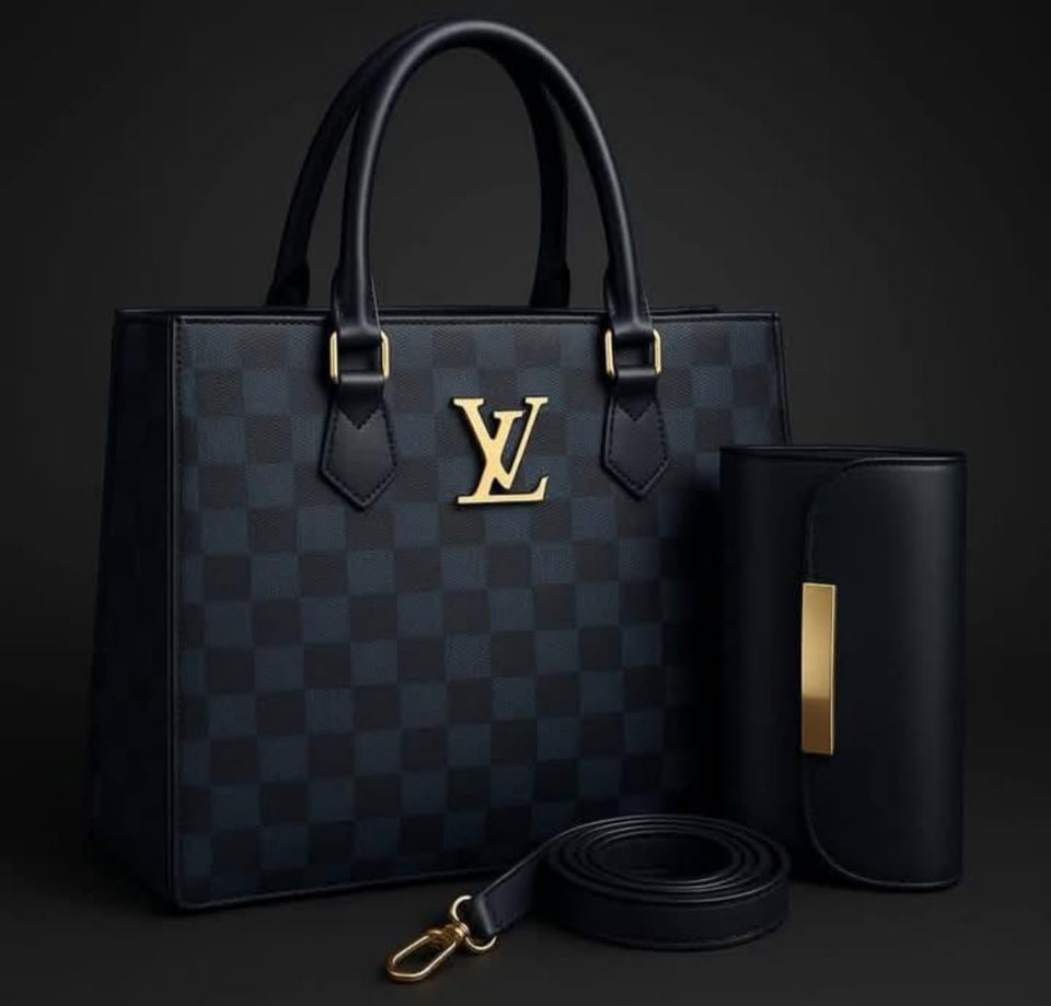 Luxury Checkered Handbag Set – Premium Designer Style Tote with Pouch & Strap